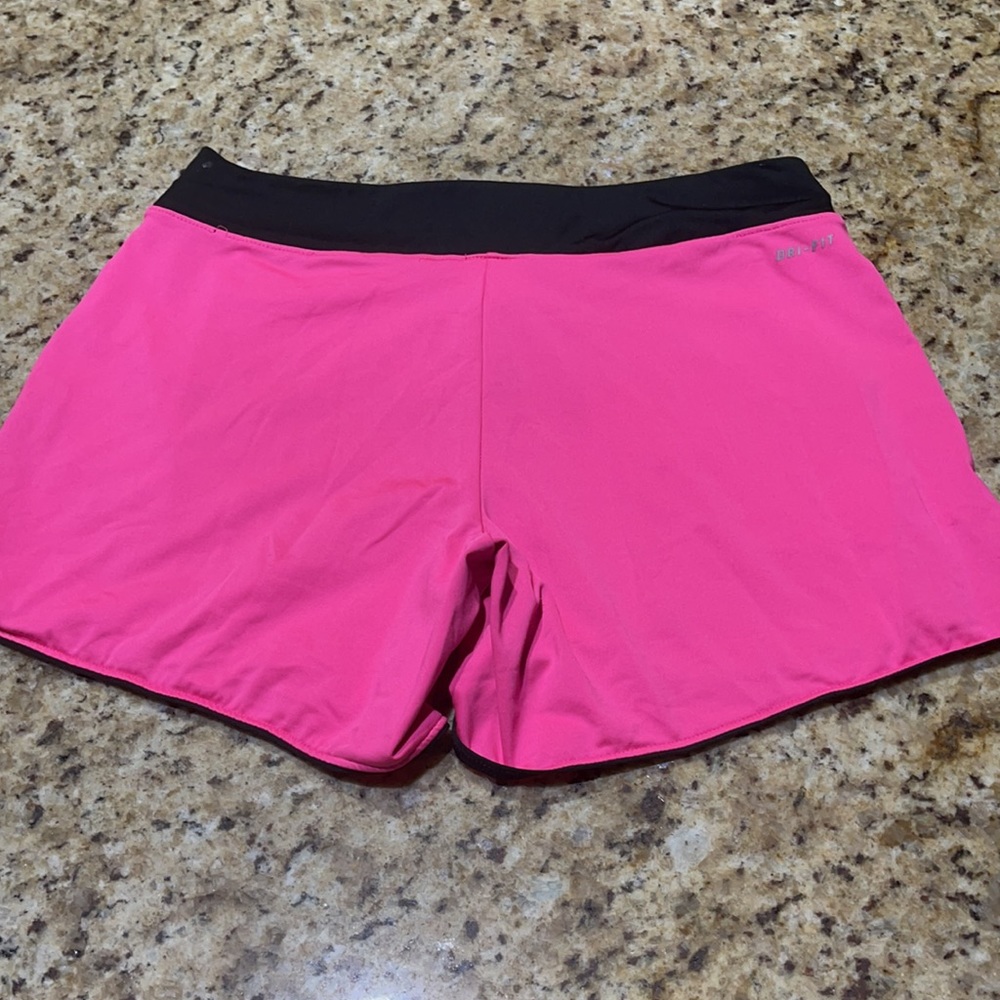 Nike shorts - Picture 8 of 13